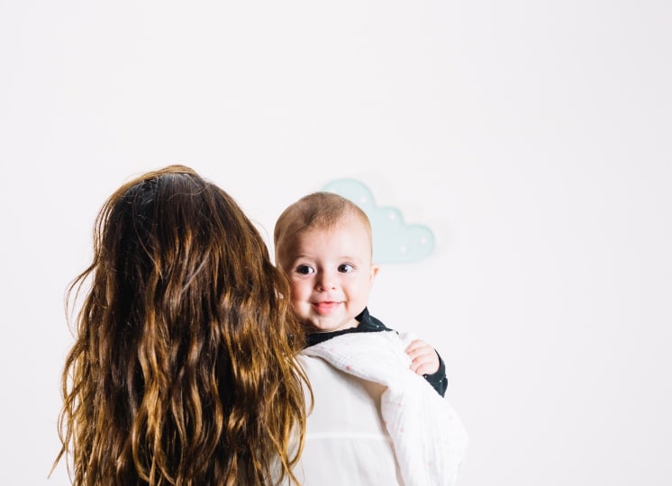 Le Dr Prévot à Genève vous explique comment fonctionne le PRP contre la chute de cheveux post partum